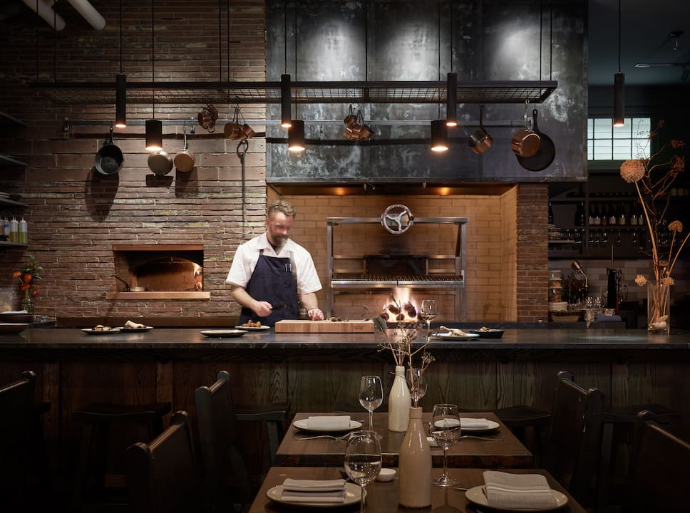 Chef preparing food in Samara