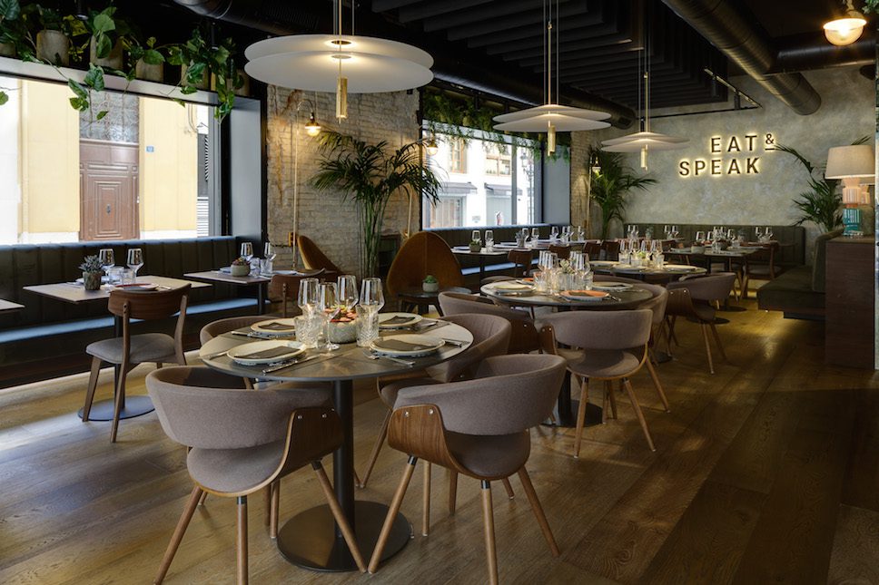 Eat & Speak restaurant