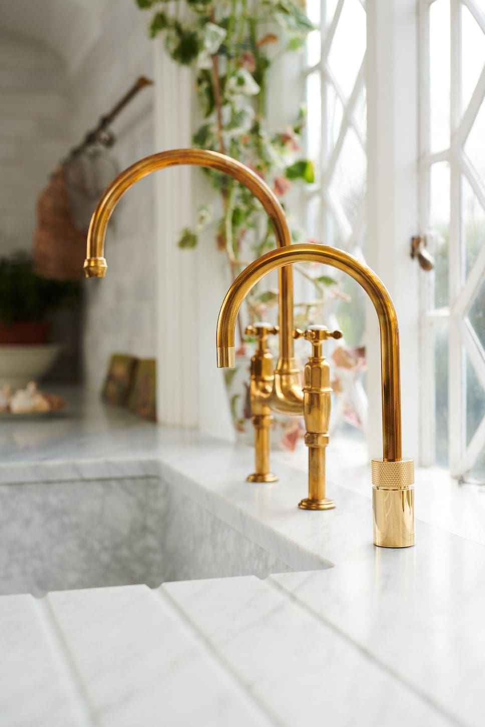 Fusion  The classic style brass mixer tap with boiling water